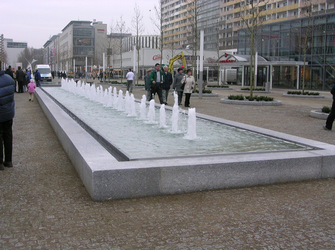 Dresden Prager Straße: Brunnenanlage