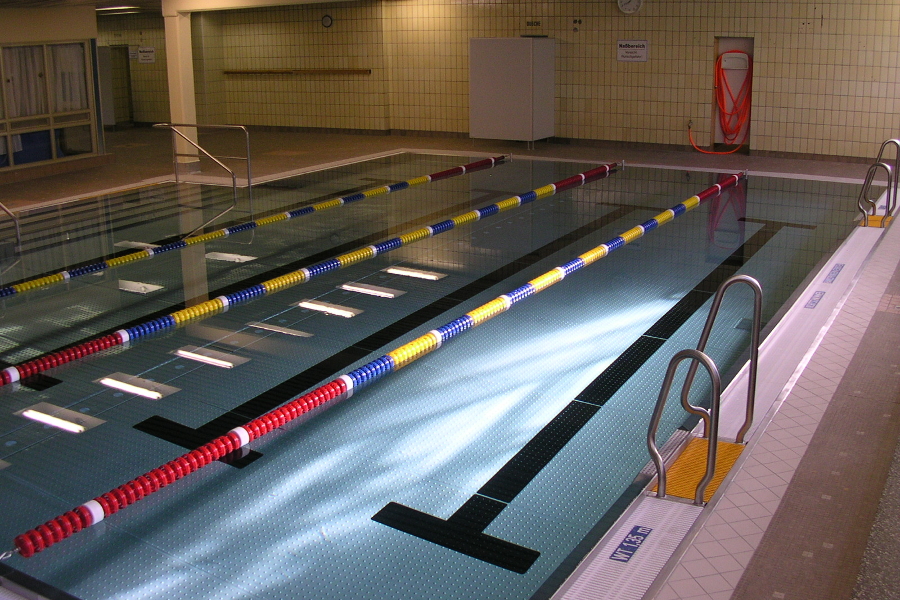 Teaching pool in a school
