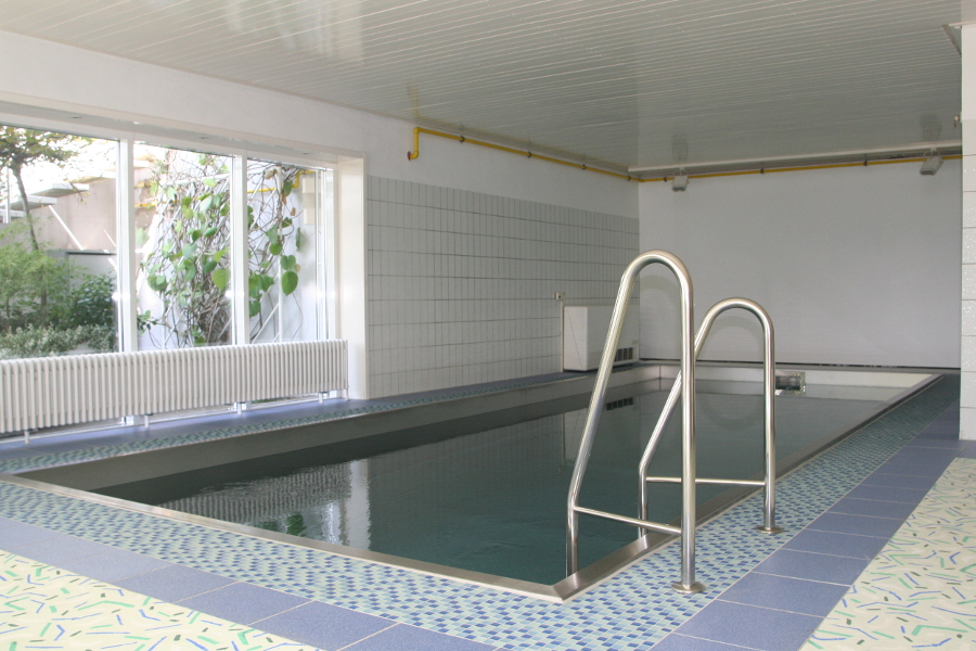 Skimmer pool of stainless steel indoors
