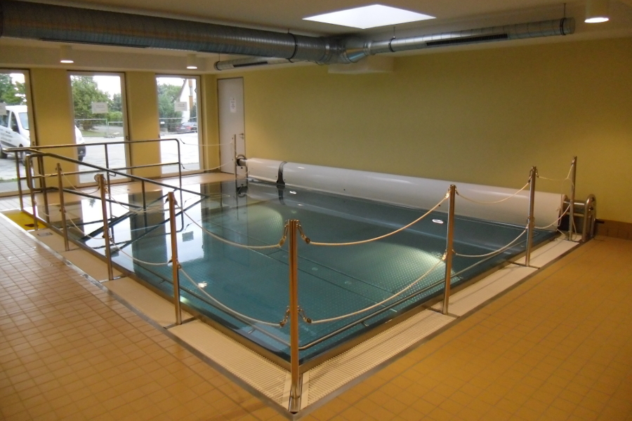 Therapy pool in Dresden, Germany