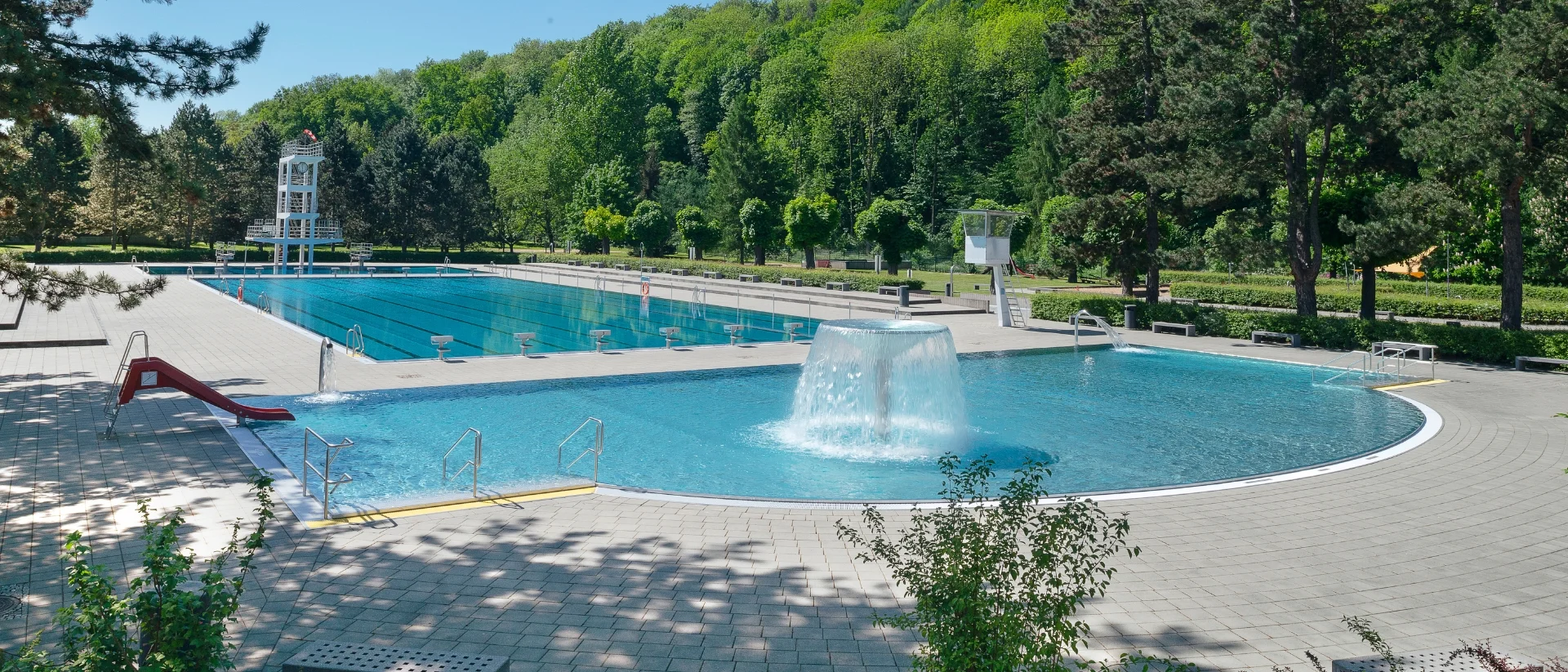 Hallen- & Freibäder