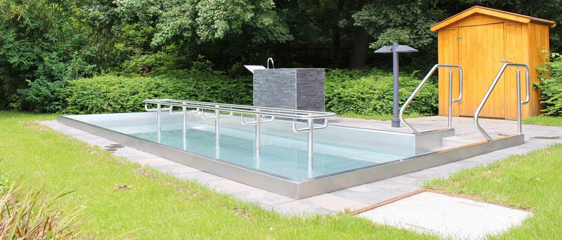Tret- und Kneippbecken